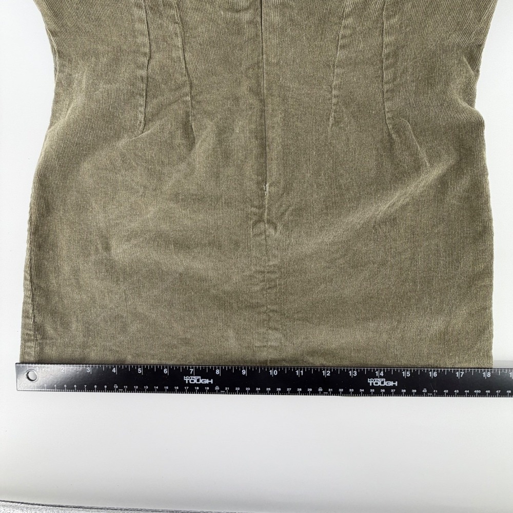 Altar'd State Skirt Womens Size Medium Green Front Button Micro-Corduroy Mini‎ - Picture 3 of 9